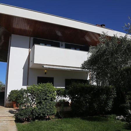 Il Grandangolo Valenzano Luaran gambar